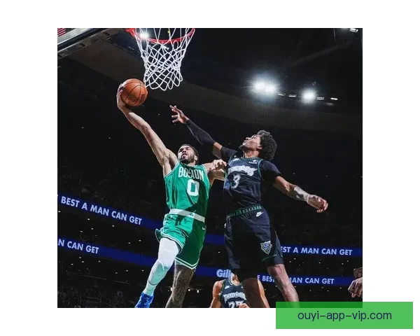 塔图姆用伤后恢复表现回应质疑 布朗透露队内会议达成一致决定以他为进攻核心