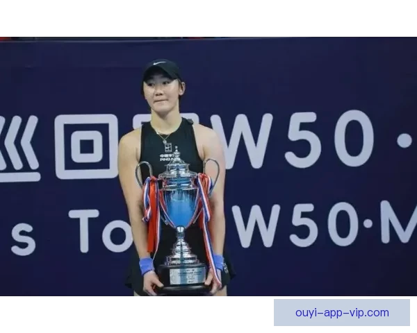 王曦雨：通过站姿调整获得的自信与成长并非单纯的身高变化